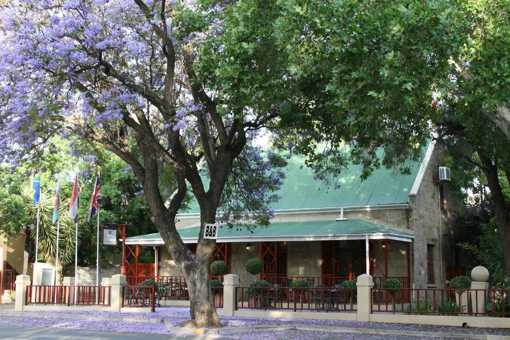 88 Baron Van Reede Guesthouse Oudtshoorn Exterior foto